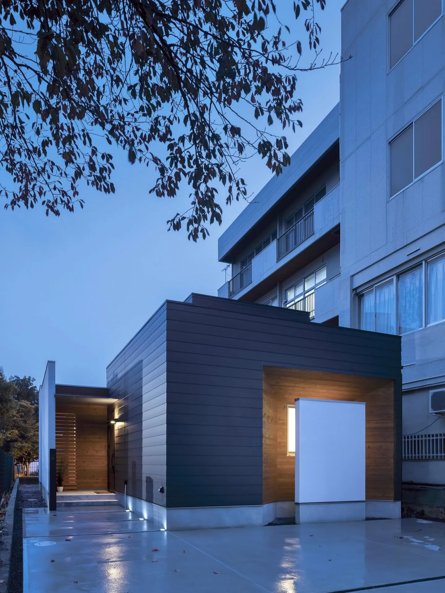 「広さより、形が語る家。