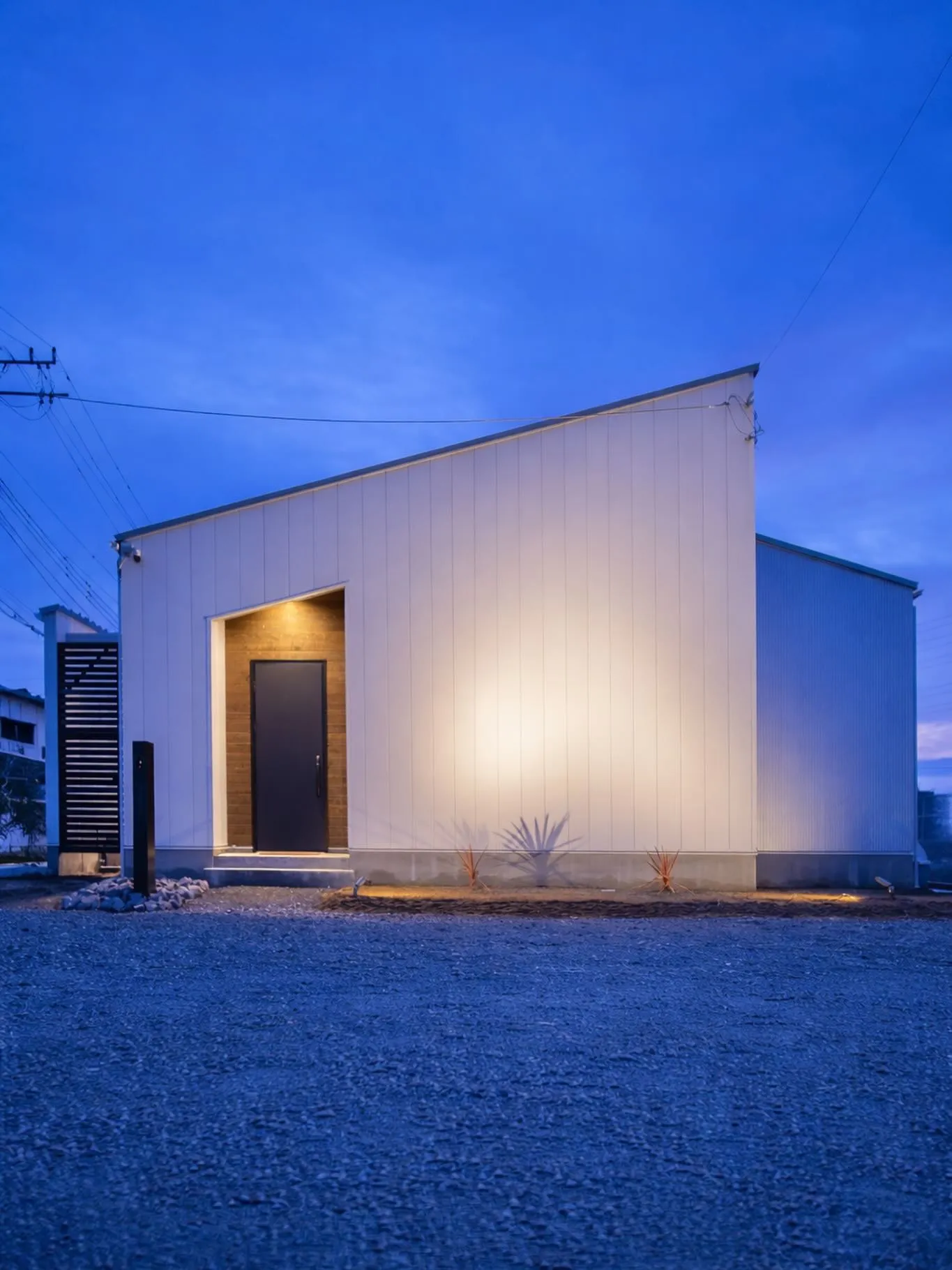 「玄関は、家の名刺。